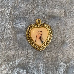 mary, mother of jesus necklace pendant